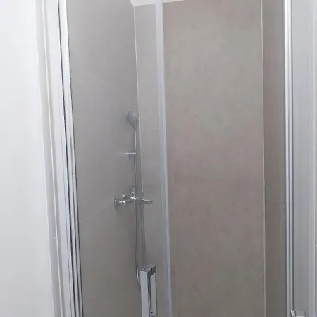 아파트 Teri's House